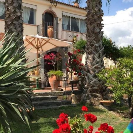 La Capanna Di Giuseppe E Maria Bed and Breakfast Taormina Exteriör bild