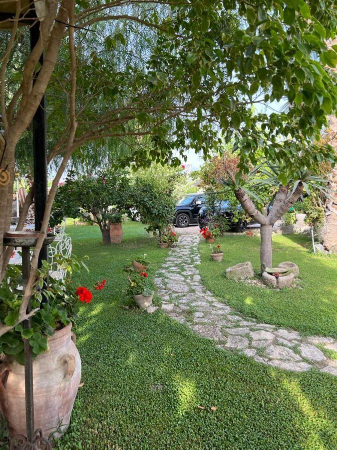 La Capanna Di Giuseppe E Maria Bed and Breakfast Taormina Exteriör bild
