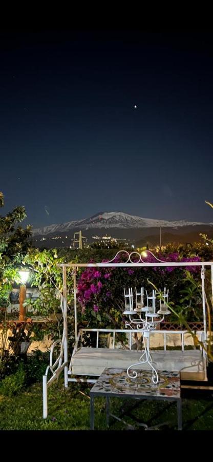 La Capanna Di Giuseppe E Maria Bed and Breakfast Taormina Exteriör bild